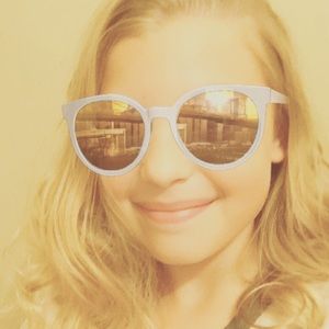 Meet your Posher, Jocelyn